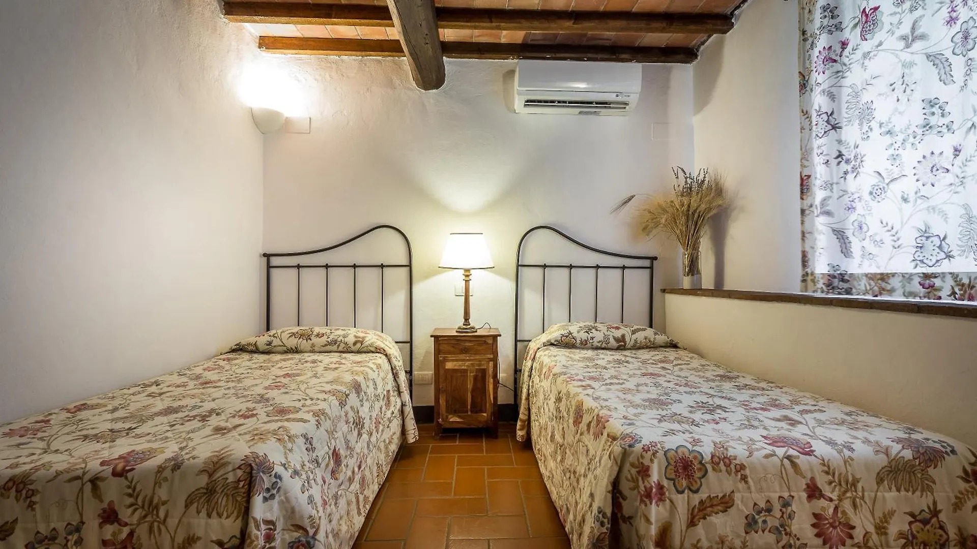 Farm stay Villa S.Andrea San Casciano in Val di Pesa
